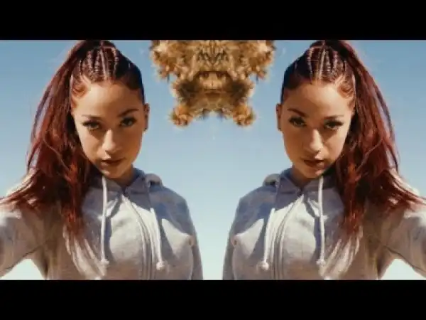 Video: Bhad Bhabie - Both of Em